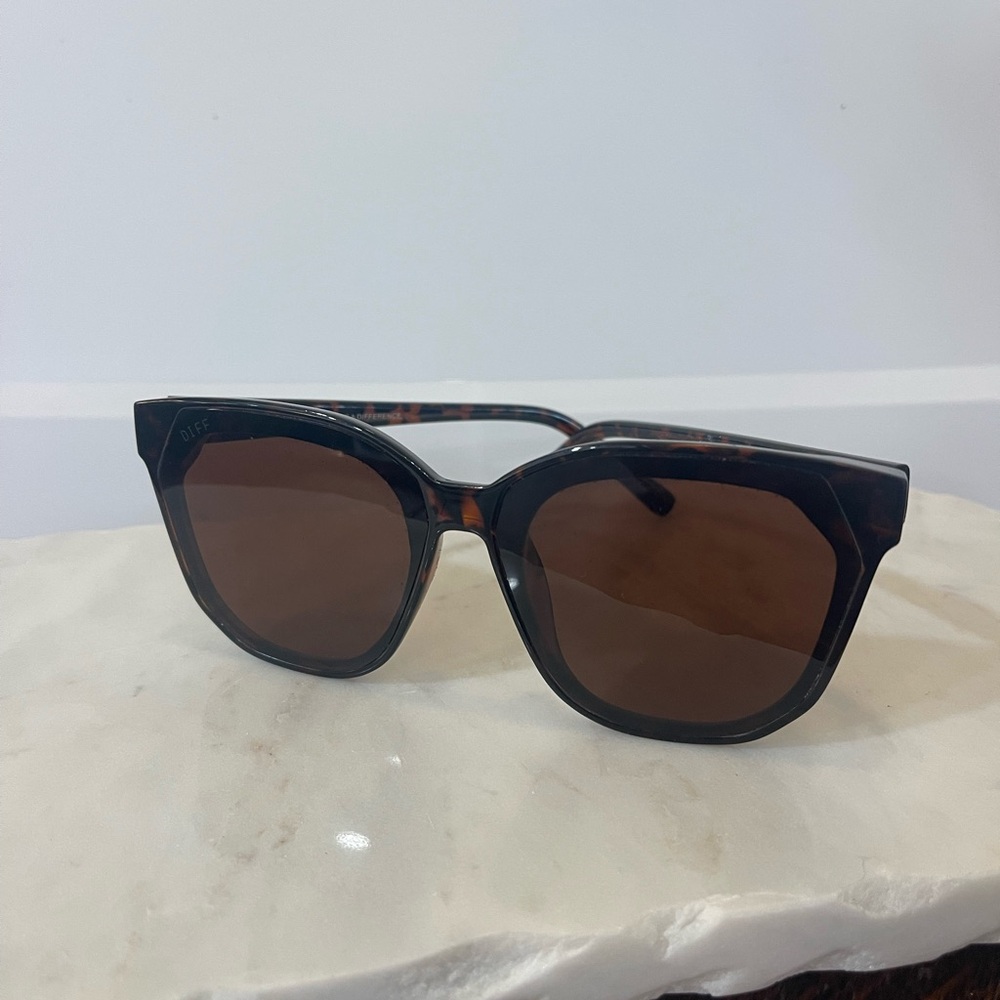 Diff Tortoise Shell Sunglasses - image 1